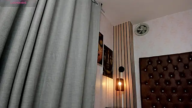 Snapshot of joselyn_sexy_ chatting on 03.07.25 joselyn sexy online show from 03.07.25