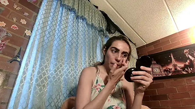 ValeriaLacrozee online show from 02.18.26