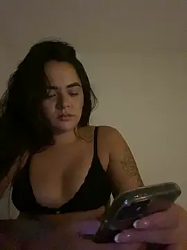 rebeccaareys online show from 01.12.25