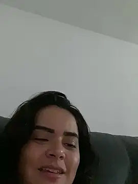 rebeccaareys online show from 01.17.25