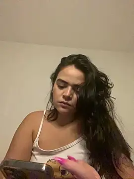 rebeccaareys online show from 02.08.25