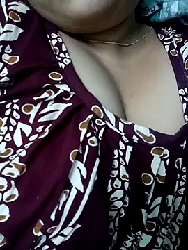 Snapshot of Arohi_is_Live chatting on 07.10.26 Arohi is Live online show from 07.10.26