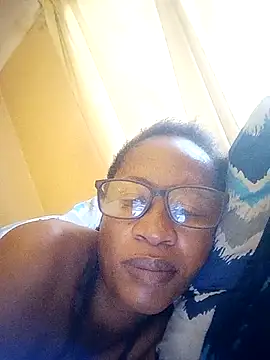 Snapshot of bustybillies chatting on 03.01.26 bustybillies online show from 03.01.26