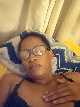 Snapshot of bustybillies chatting on 03.02.26 bustybillies online show from 03.02.26