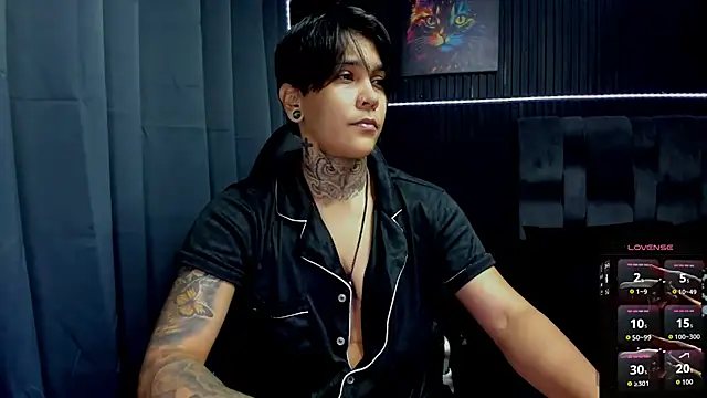 ZhoeStrong online show from 11.10.25