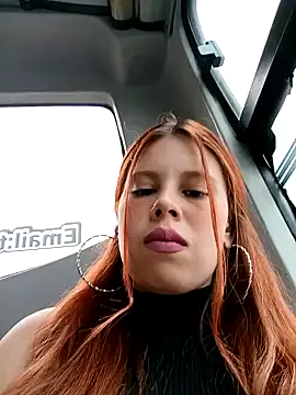 aurora sky11 online show from 02.04.25