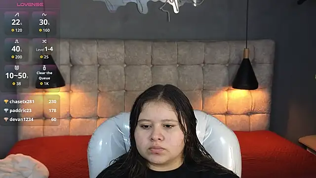 Laia and Aloby online show from 09.29.25