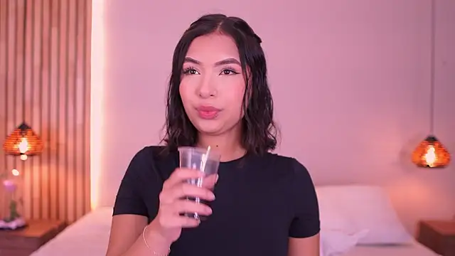  SofiaCortez  online show from 10.01.25