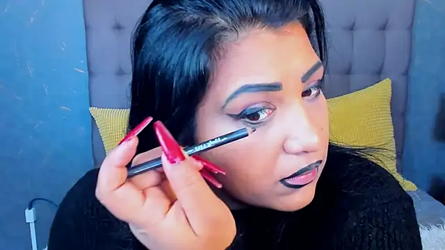 AmyCubes online show from 11.21.25