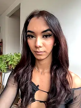 Nikol Rang   online show from 11.14.25