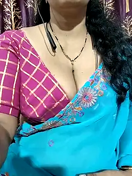 Snapshot of bhuvana555 chatting on 02.25.25 bhuvana555 online show from 02.25.25