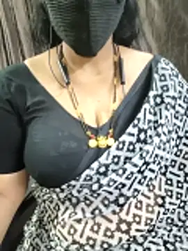 Snapshot of bhuvana555 chatting on 02.28.26 bhuvana555 online show from 02.28.26