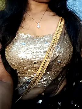 Snapshot of Rina777o chatting on 10.18.25 Rina777o online show from 10.18.25