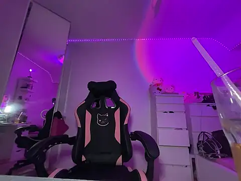 Julamayana online show from 12.20.24