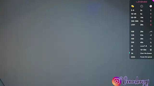 venusleroy  online show from 04.05.26