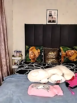 quenliyasa online show from 05.20.26