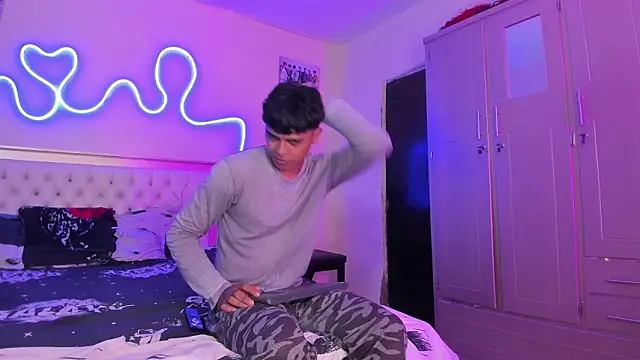 Snapshot of dafnezahiraa_ chatting on 02.05.26 dafnezahiraa online show from 02.05.26