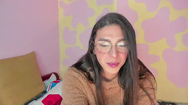 Snapshot of Crystal_channel1 chatting on 12.14.24 Crystal channel1 online show from 12.14.24