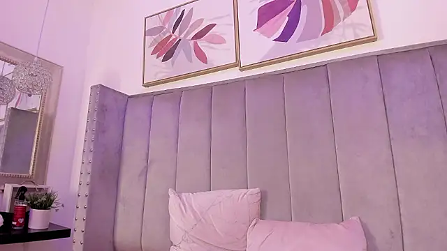 Haru Bonny online show from 12.02.24