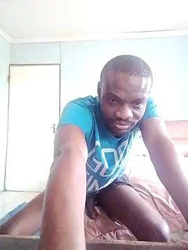 Snapshot of Izifebe chatting on 06.02.26 Izifebe online show from 06.02.26