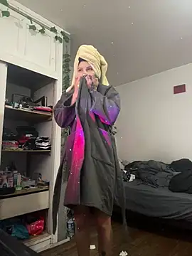 EemaHaruki online show from 12.30.24