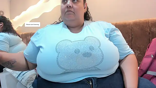 Snapshot of Alisson_am chatting on 04.22.26 Alisson am online show from 04.22.26