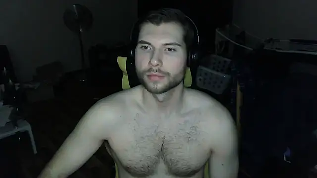 Snapshot of Ironman220 chatting on 03.12.26 Ironman220 online show from 03.12.26