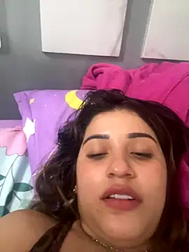 perlita05 online show from 12.05.25