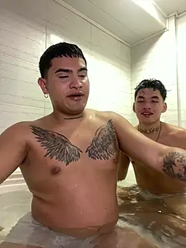 Snapshot of MatheoVelez chatting on 01.02.25 MatheoVelez online show from 01.02.25