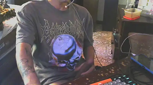 iCrashzin online show from 02.16.25