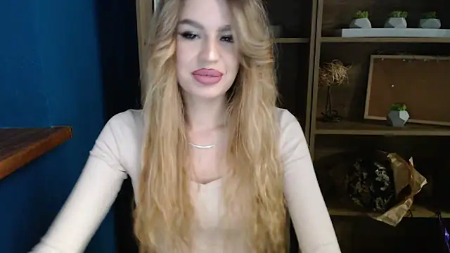 Snapshot of Your_Jessy chatting on 12.18.24 Your Jessy online show from 12.18.24