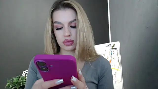 Snapshot of Your_Jessy chatting on 10.22.25 Your Jessy online show from 10.22.25
