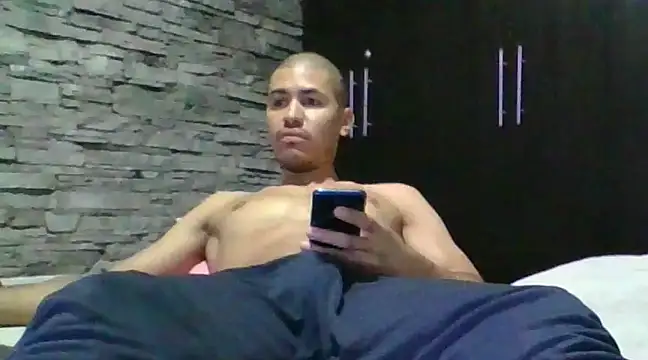 Sexylatin64 online show from 02.23.25