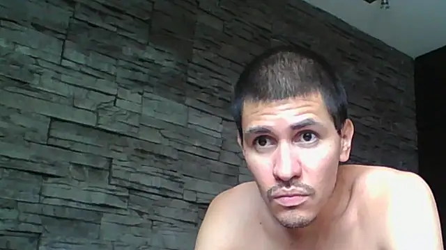 Snapshot of Sexylatin64 chatting on 05.15.26 Sexylatin64 online show from 05.15.26