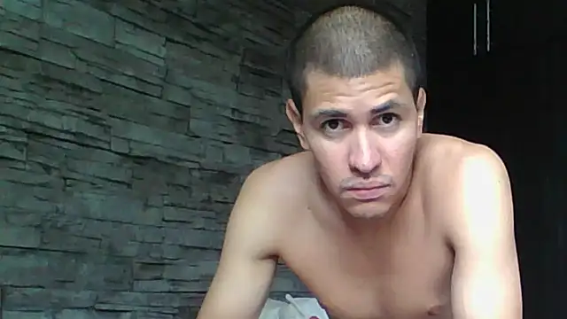 Snapshot of Sexylatin64 chatting on 07.09.26 Sexylatin64 online show from 07.09.26