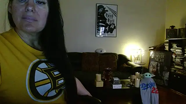 mandaloriangirls online show from 10.29.25