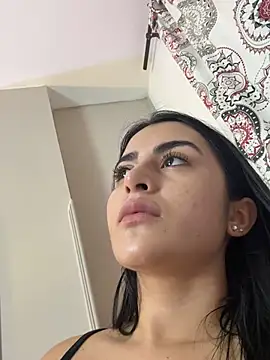 anniemorgan01 online show from 12.26.24