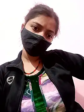 Snapshot of Mahi_Baby25 chatting on 01.18.26 Mahi Baby25 online show from 01.18.26