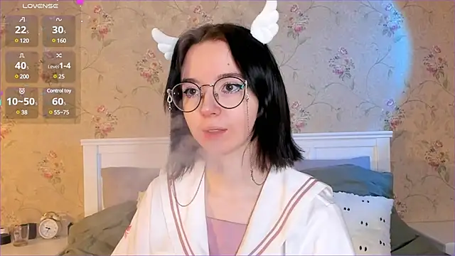 Snapshot of Nora_Failure chatting on 12.10.24 Nora Failure online show from 12.10.24