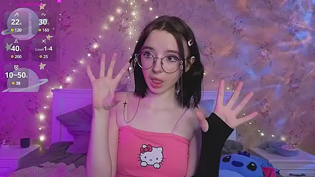 Snapshot of Nora_Failure chatting on 02.03.25 Nora Failure online show from 02.03.25