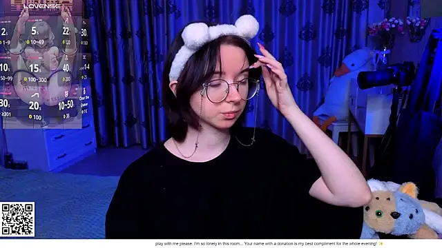 Snapshot of Nora_Failure chatting on 02.23.26 Nora Failure online show from 02.23.26