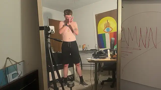 Snapshot of twentywithafelonyy chatting on 09.14.25 twentywithafelonyy online show from 09.14.25