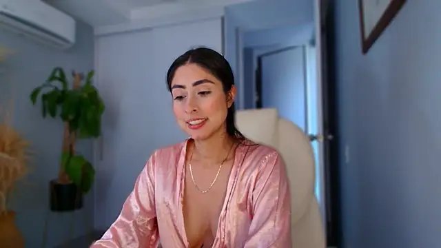 auroracaruso11 online show from 09.08.25