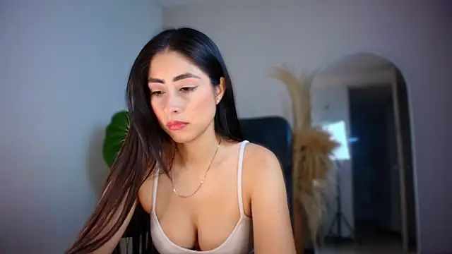 auroracaruso11 online show from 11.29.25