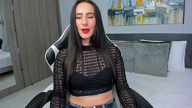SaraGomez1 online show from 05.18.26