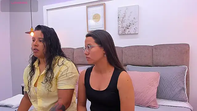 Dilan y Mia online show from 03.08.25