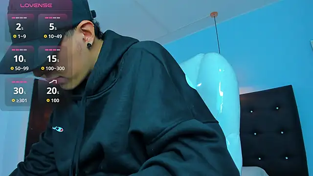 Lobo 17  online show from 10.30.25