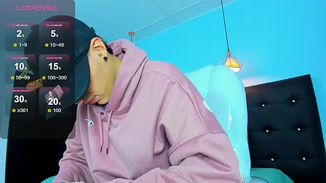 Lobo 17  online show from 01.11.26