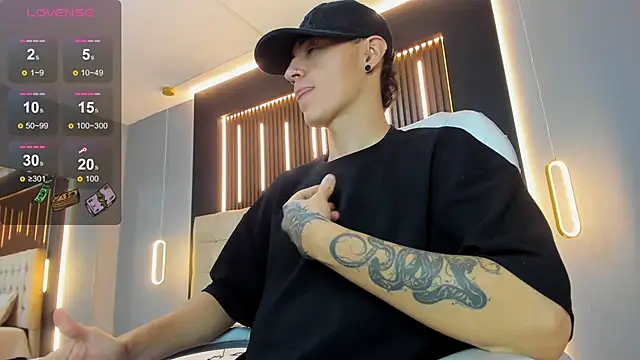 Lobo 17  online show from 03.21.26