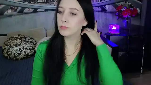 Snapshot of MonikaSweetXXX chatting on 01.31.25 MonikaSweetXXX online show from 01.31.25